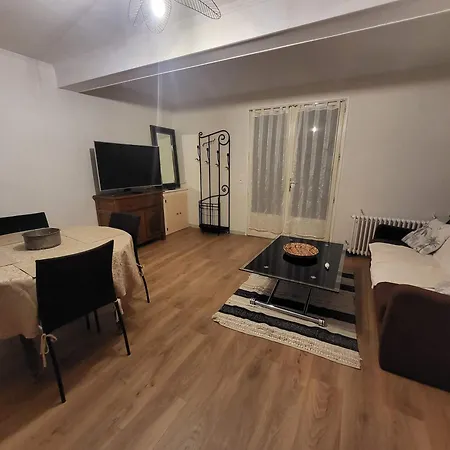 Cozy In Private Terrace Pouncho *